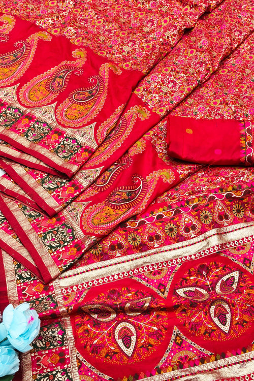 Load image into Gallery viewer, Adoring Red Nylon Dola Pashmina Saree With Designer Blouse Piece
