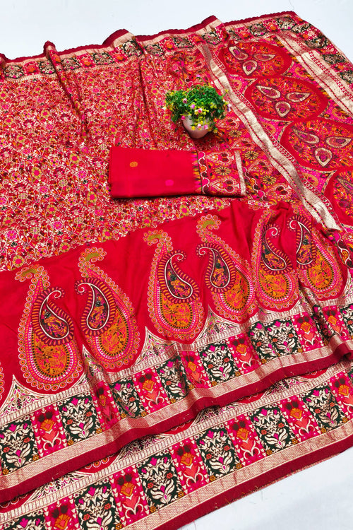 Load image into Gallery viewer, Adoring Red Nylon Dola Pashmina Saree With Designer Blouse Piece
