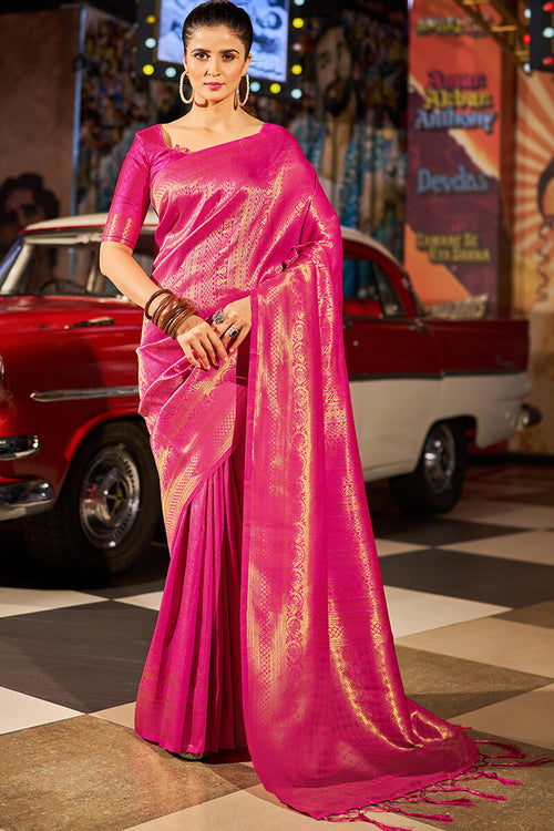 Load image into Gallery viewer, Phenomenal Dark Pink Kanjivaram Silk Saree With Prominent Blouse Piece
