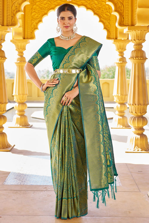 Load image into Gallery viewer, Sumptuous Rama Kanjivaram Silk Saree With Splendorous Blouse Piece
