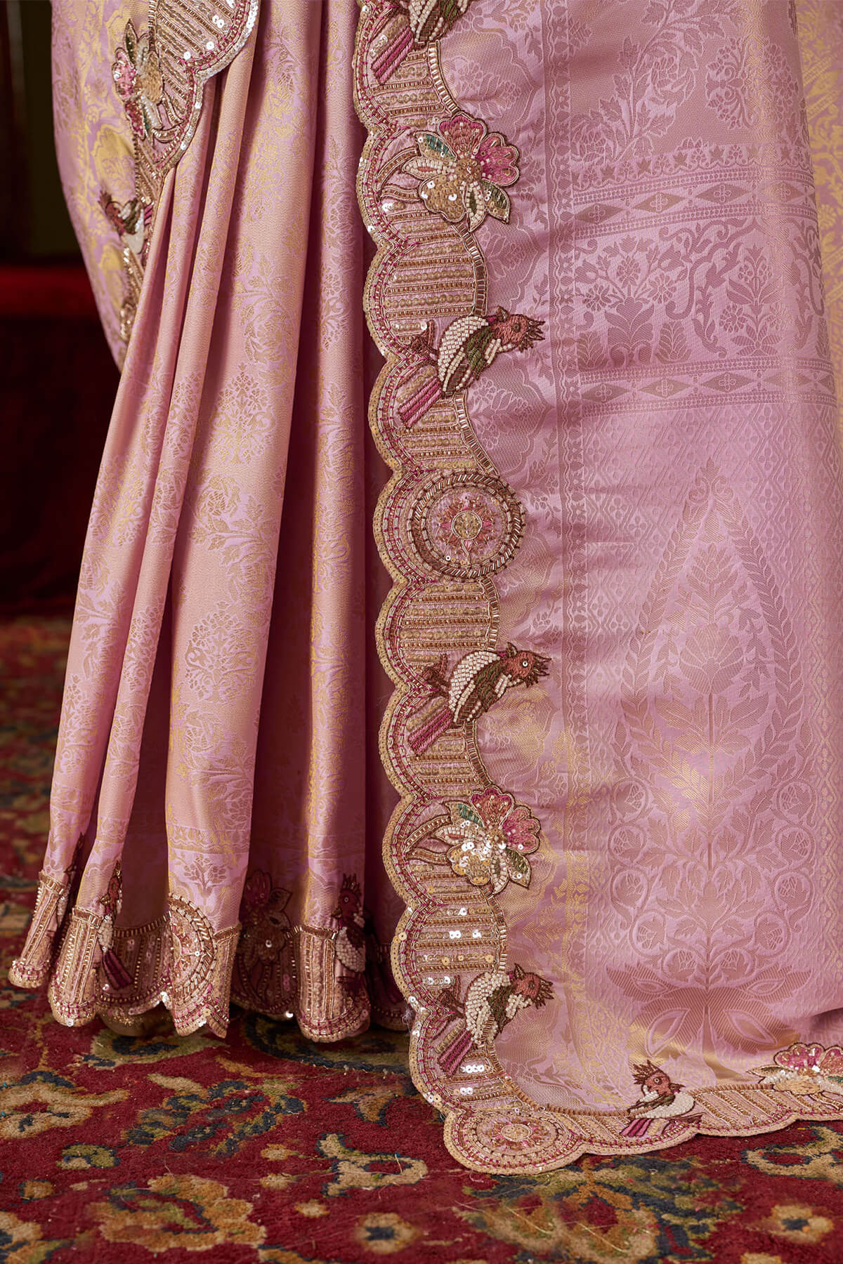 Resonant Lavender Handwork Kanjivaram Silk Saree With Precious Blouse Piece