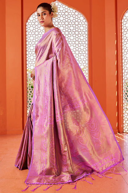 Glowing Pink Kanjivaram Silk Saree With Alluring Blouse Piece