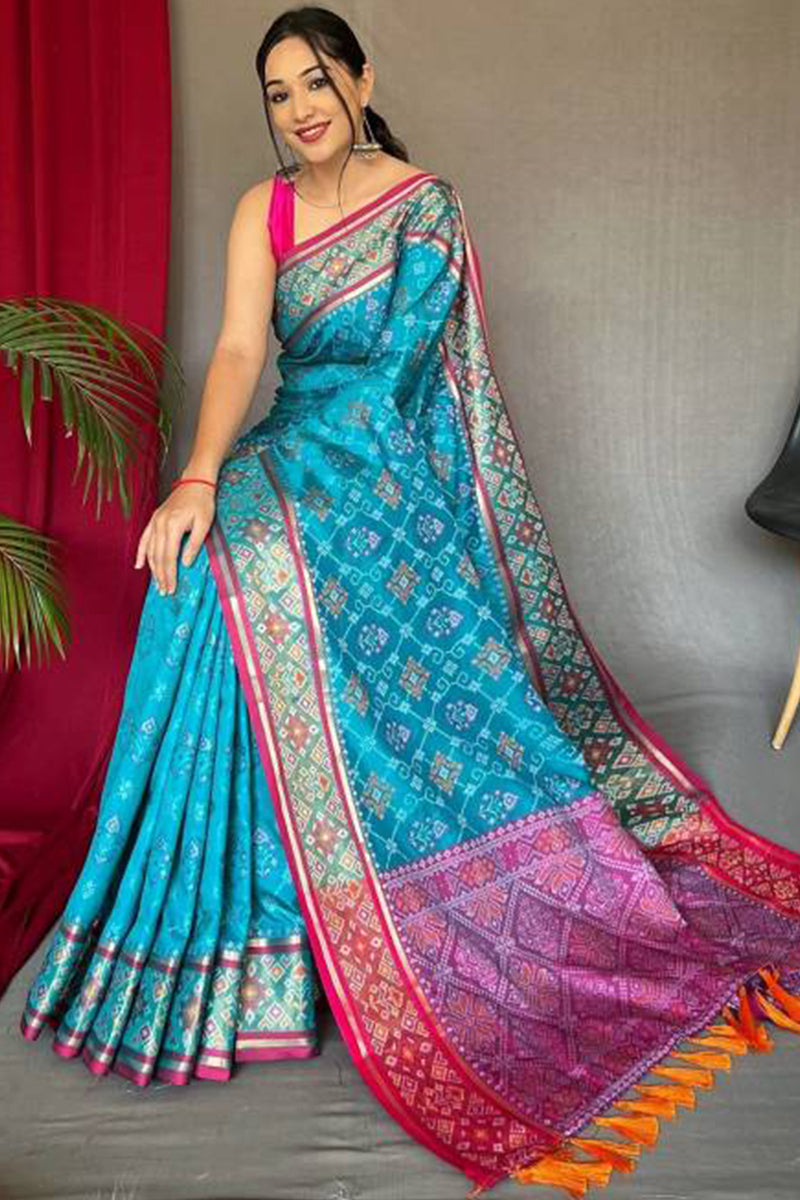 Whimsical Rama Patola Silk Saree with Amazing Blouse Piece