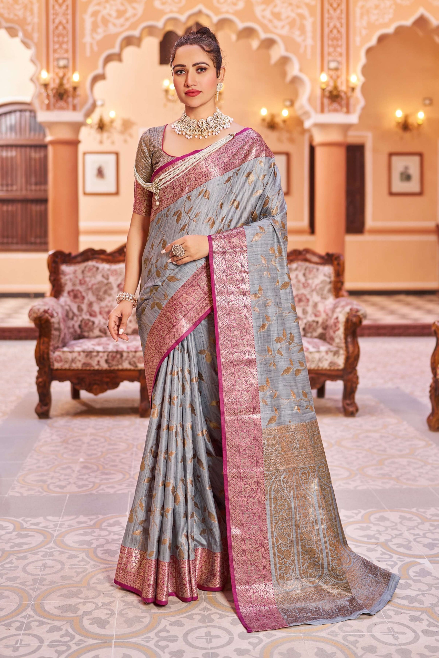 Glowing Grey Soft Banarasi Silk Saree With Surpassing Blouse Piece