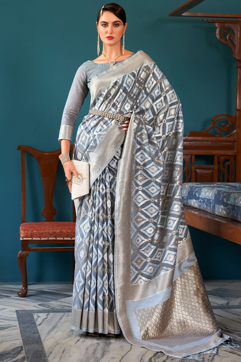 Scintillating Grey Cotton Silk Saree With Blooming Blouse Piece