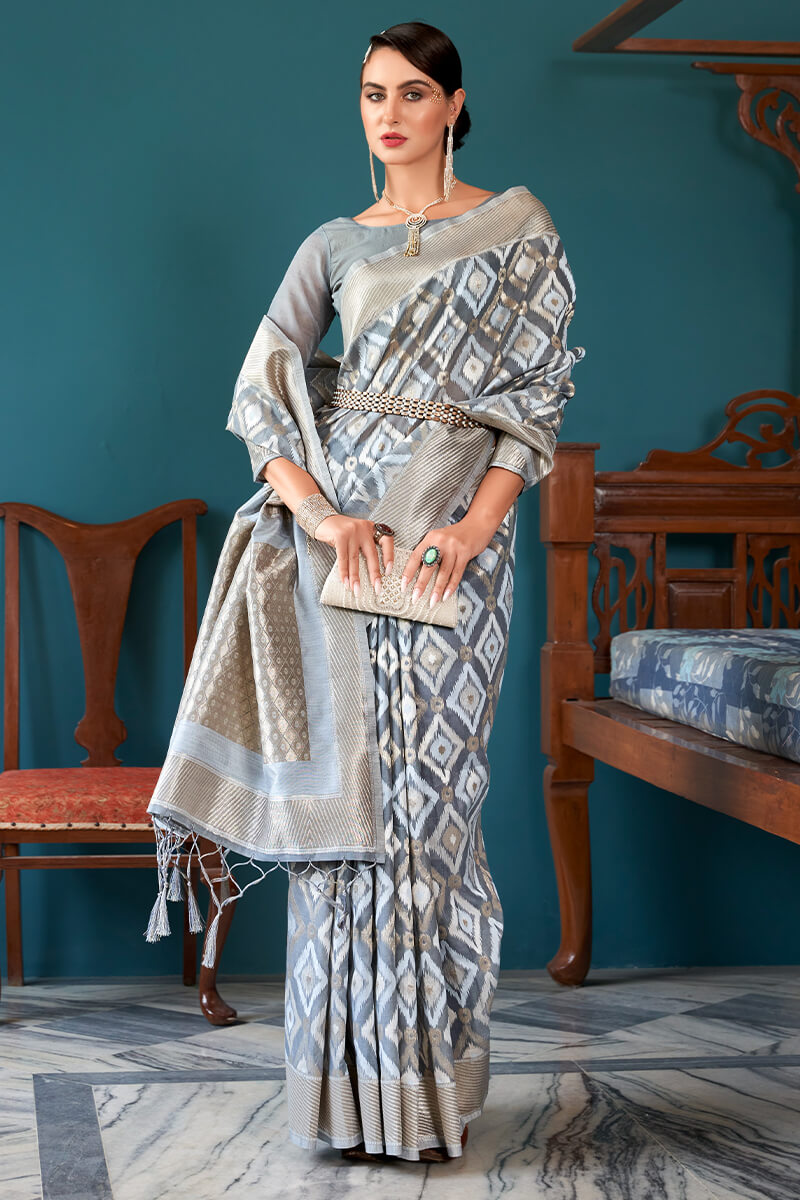 Scintillating Grey Cotton Silk Saree With Blooming Blouse Piece