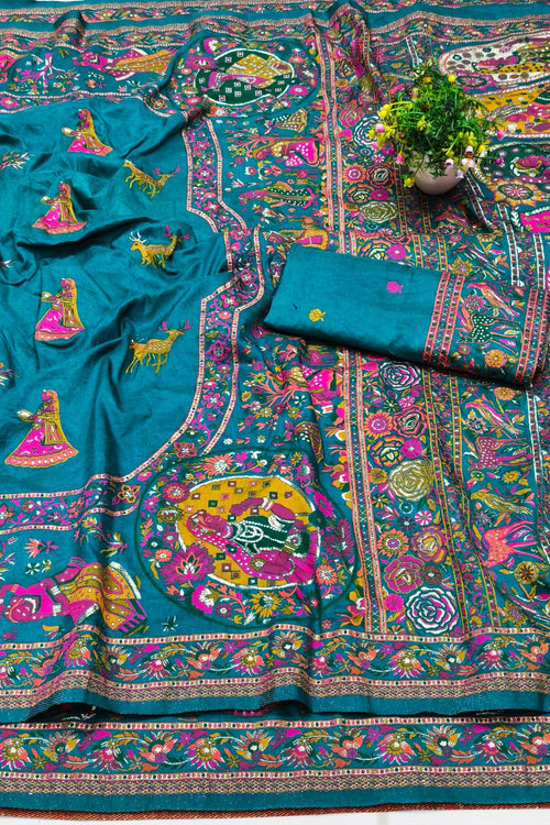 Load image into Gallery viewer, Mellifluous Rama Nylon Dola Pashmina Saree With Sensational Blouse Piece
