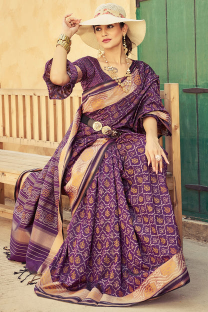 Mesmerising Purple Soft Banarasi Silk Saree With Glamorous Blouse Piece