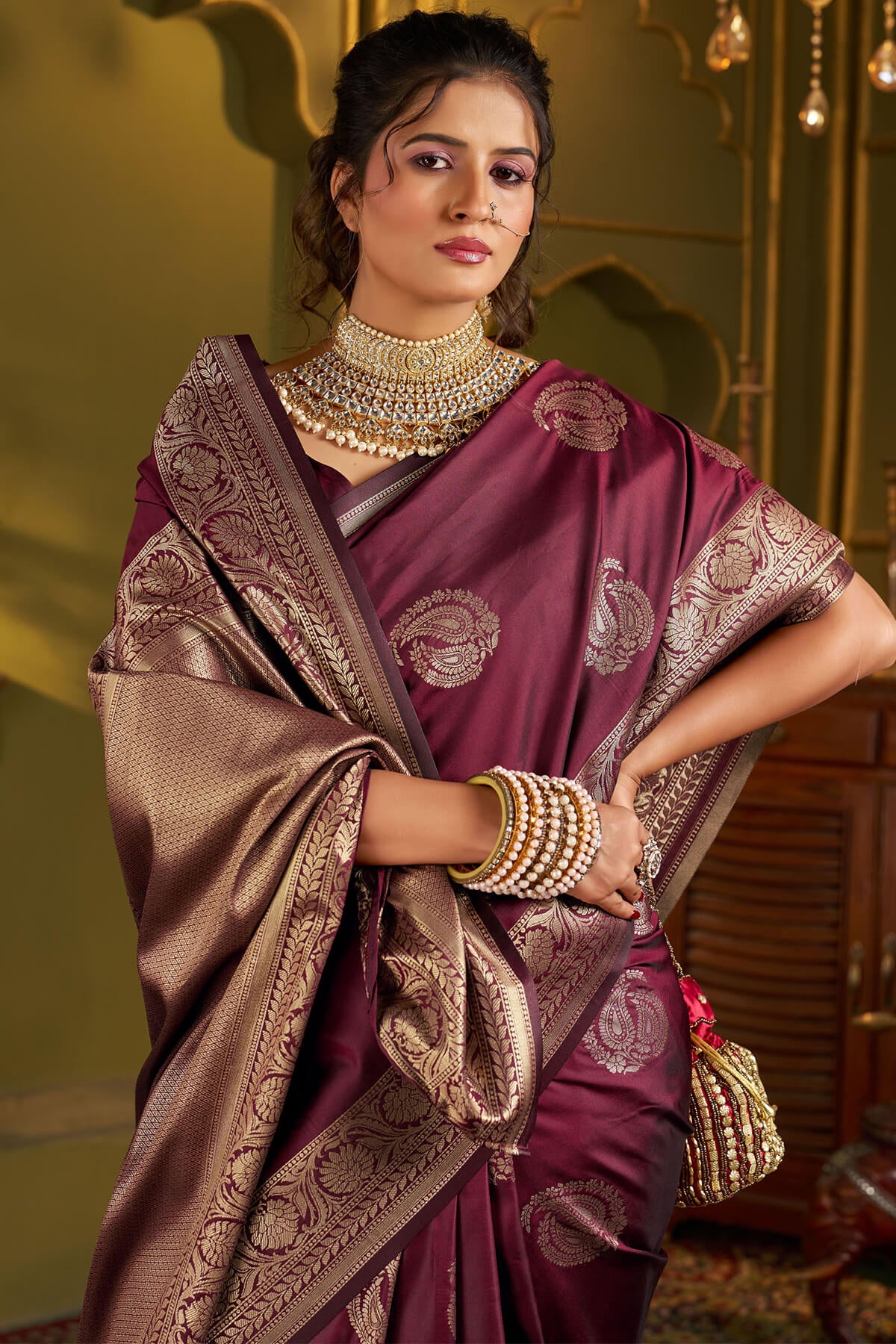 Winsome Purple Pure Banarasi Silk Saree With Posh Blouse Piece