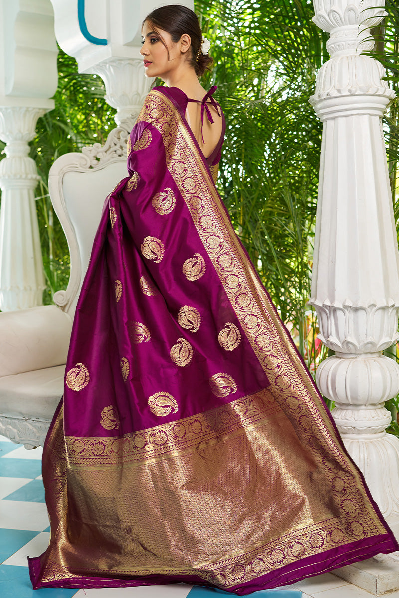 Incredible Purple Soft Banarasi Silk Saree With Enamoring Blouse Piece