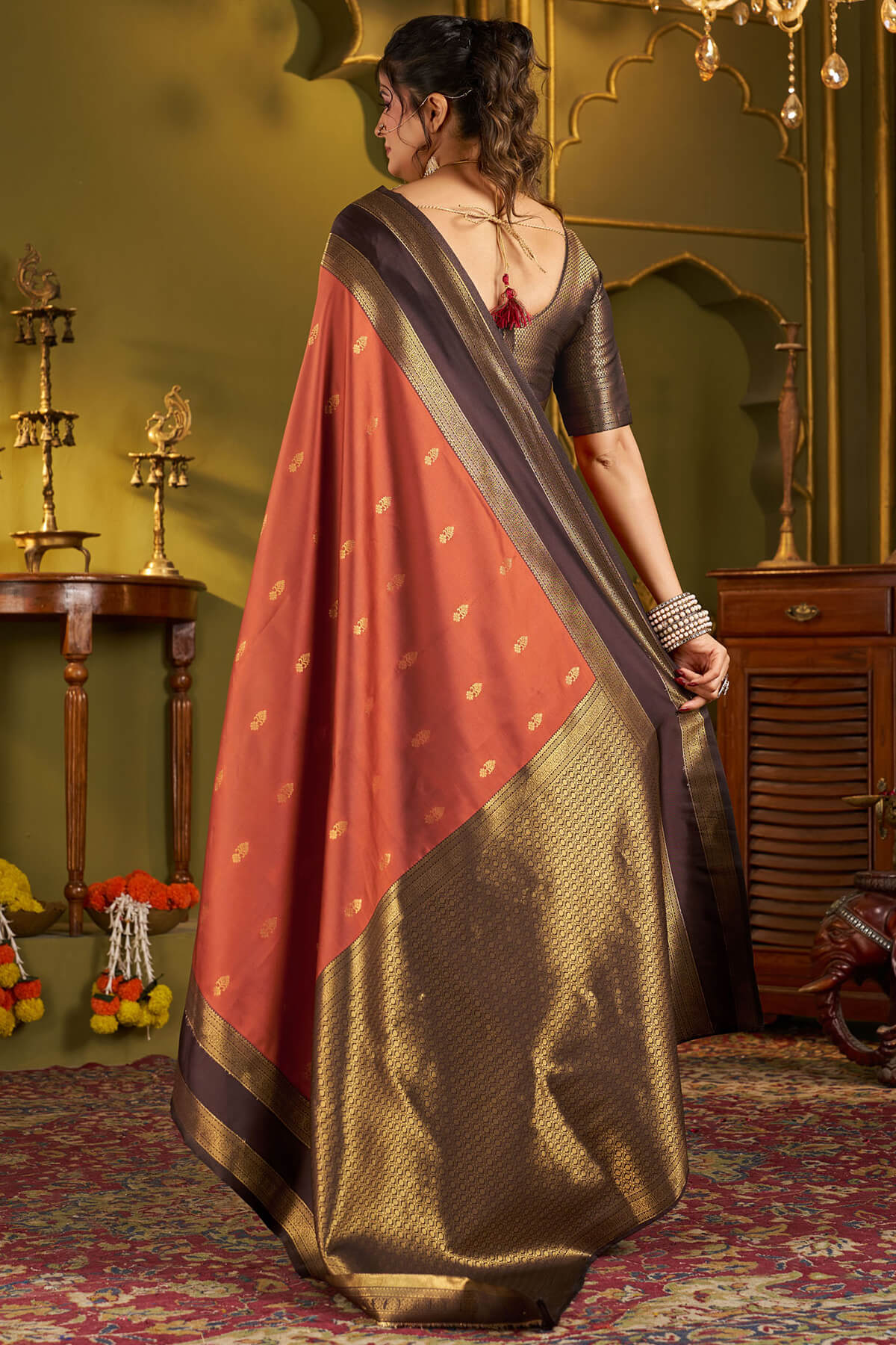 Tantalizing Orange Pure Banarasi Silk Saree With Woebegone Blouse Piece