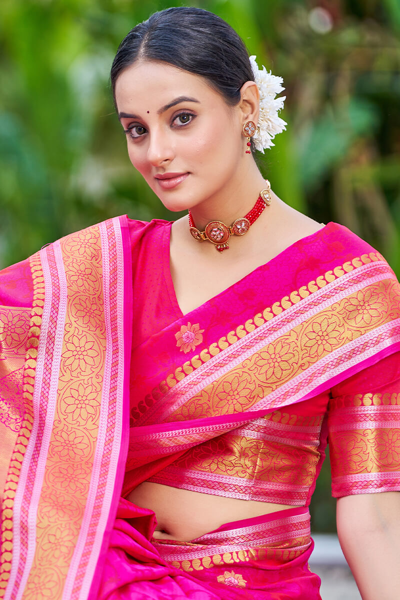 Attractive Dark Pink Kanjivaram Silk Saree With Ideal Blouse Piece