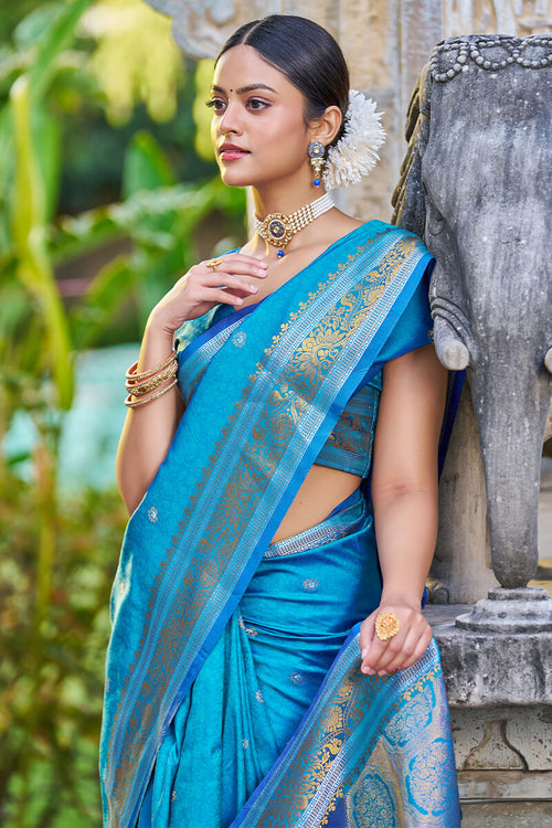 Load image into Gallery viewer, Energetic Firozi Kanjivaram Silk Saree With Traditional Blouse Piece
