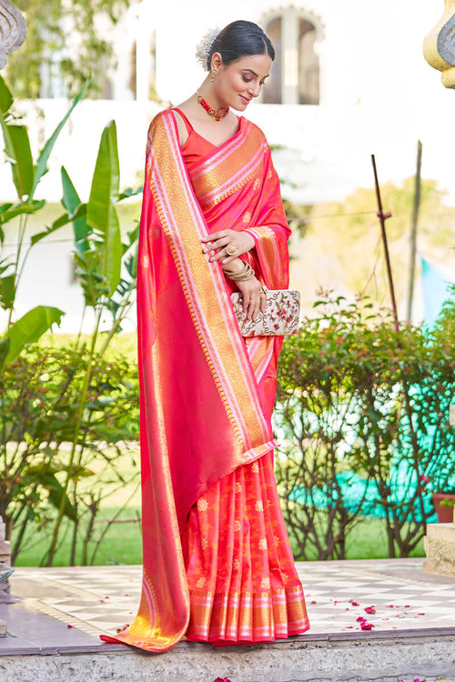 Load image into Gallery viewer, Stylish Pink Kanjivaram Silk Saree With Chatoyant Blouse Piece
