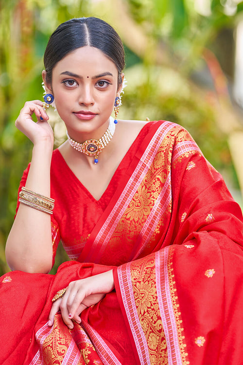 Load image into Gallery viewer, Glorious Red Kanjivaram Silk Saree With Confounding Blouse Piece
