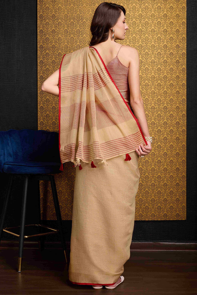 Vibrant Beige Cotton Silk Saree With Majesty Blouse Piece