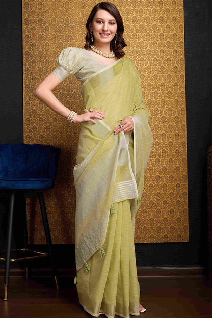 Super extravagant Mustard Cotton Silk Saree With Marvellous Blouse Piece