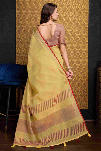 Enchanting Yellow Cotton Silk Saree With Tantalizing Blouse Piece