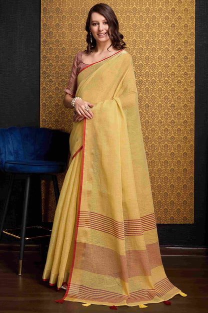 Enchanting Yellow Cotton Silk Saree With Tantalizing Blouse Piece