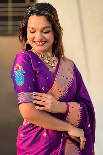 Embrocation Purple Paithani Silk Saree With Admirable Blouse Piece