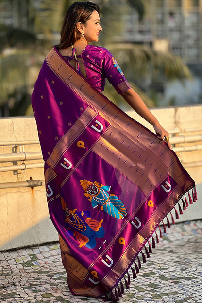 Embrocation Purple Paithani Silk Saree With Admirable Blouse Piece