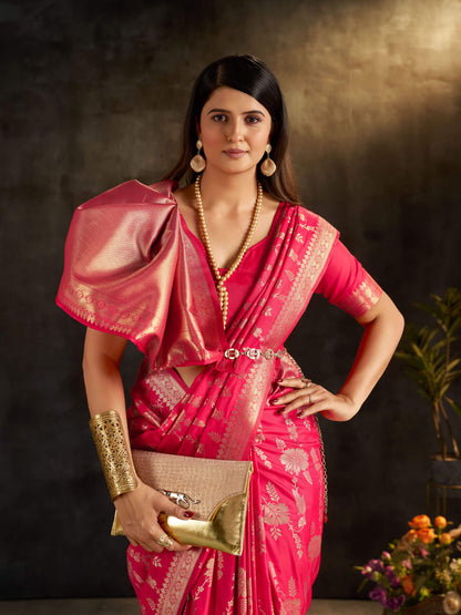 Sumptuous Dark Pink Pure Banarasi Silk Saree With Staggering Blouse Piece