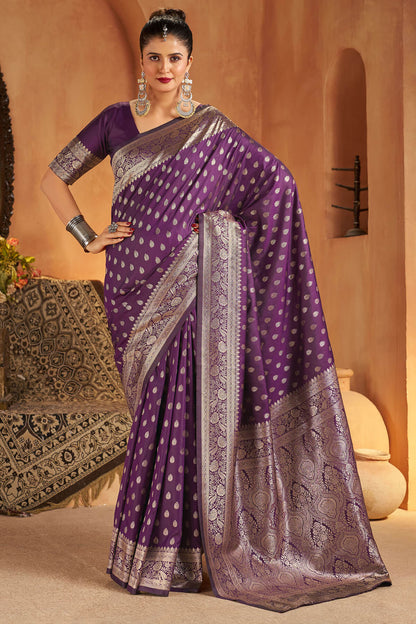 Alluring Purple Pure Banarasi Silk Saree With Sempiternal Blouse Piece