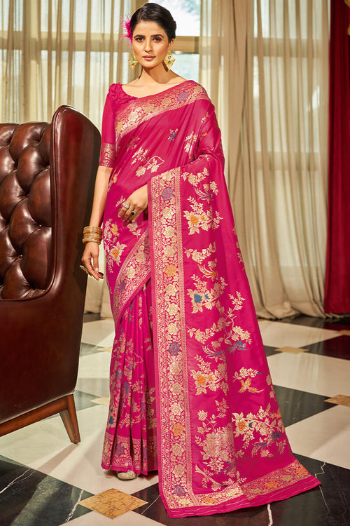 Load image into Gallery viewer, Sizzling Dark Pink Soft Banarasi Silk Saree With Staring Blouse Piece
