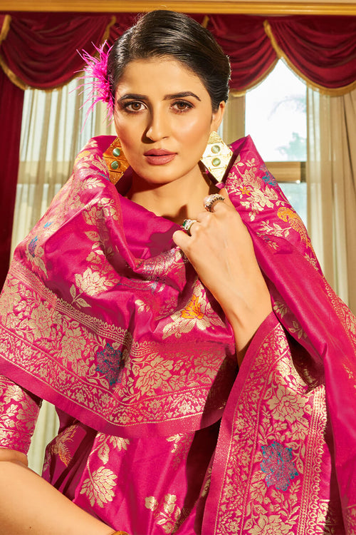 Load image into Gallery viewer, Sizzling Dark Pink Soft Banarasi Silk Saree With Staring Blouse Piece
