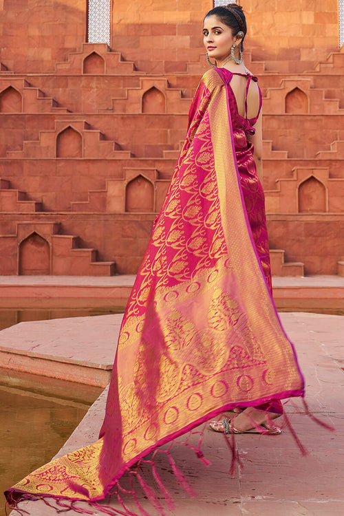 Load image into Gallery viewer, Fragrant Dark Pink Soft Banarasi Silk Saree With Profuse Blouse Piece
