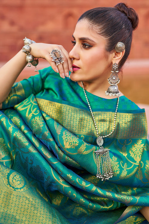 Load image into Gallery viewer, Incomparable Rama Soft Banarasi Silk Saree With Supernal Blouse Piece
