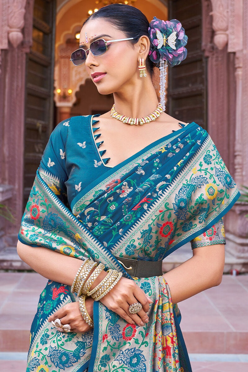 Staggering Rama Paithani Silk Saree With Conflate Blouse Piece