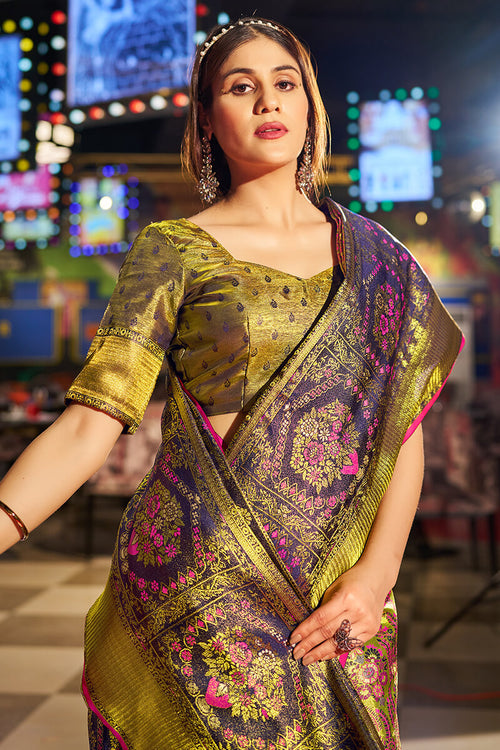 Load image into Gallery viewer, Dazzling Mehndi Kanjivaram Silk Saree With Energetic Blouse Piece
