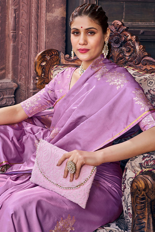 Load image into Gallery viewer, Magnificat Lavender Soft Banarasi Silk Saree With Confounding Blouse Piece
