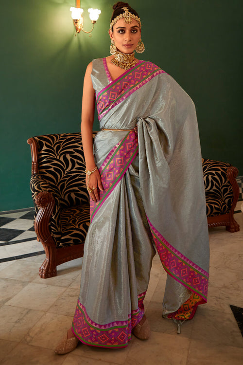 Load image into Gallery viewer, Engrossing Grey Kanjivaram Silk Saree With Hypnotic Blouse Piece
