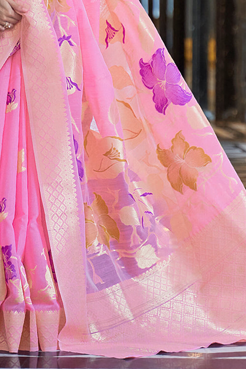 Load image into Gallery viewer, Staring Pink Cotton Silk Saree With Beautiful Blouse Piece
