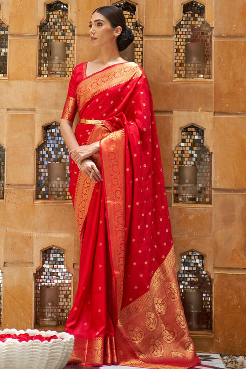 Load image into Gallery viewer, Mellifluous Red Kanjivaram Silk Saree With Panoply Blouse Piece
