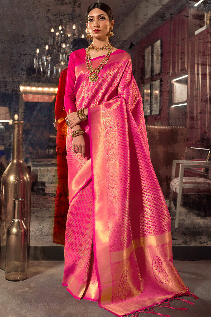 Flattering Pink Kanjivaram Silk Saree With Staring Blouse Piece