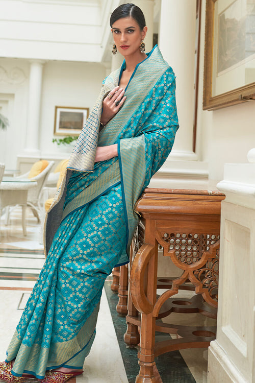 Load image into Gallery viewer, Sumptuous Firozi Soft Patola Silk Saree with Palimpsest Blouse Piece
