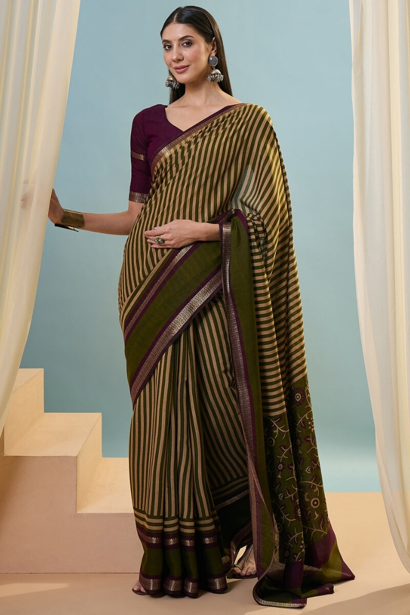 Felicitous Green Printed Cotton Silk Saree With Eye-catching Blouse Piece