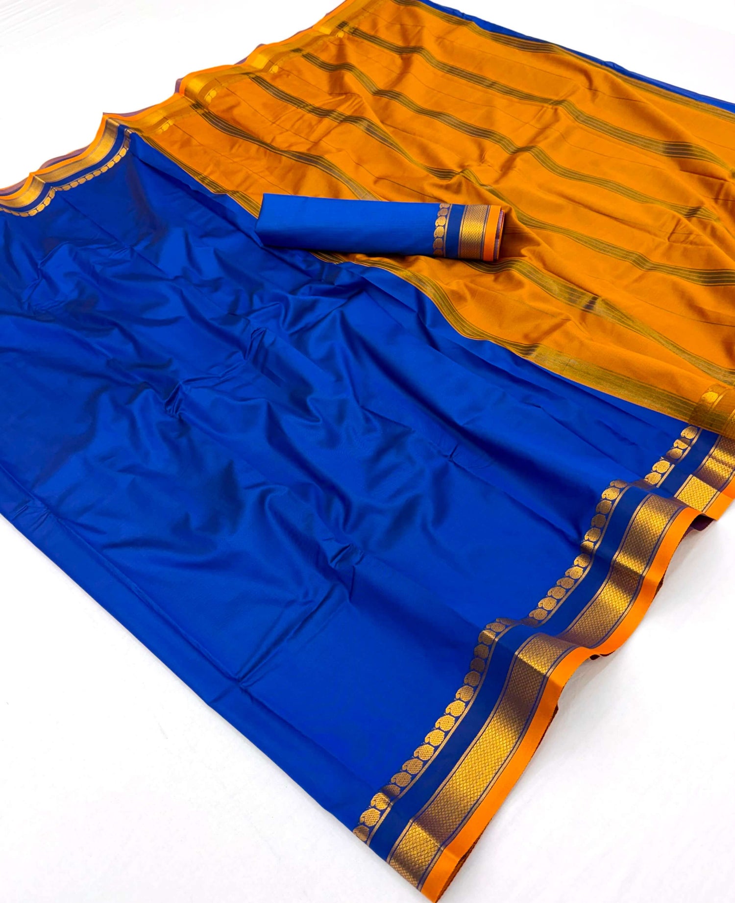 Glittering Royal Blue Soft Silk Saree With Denouement Blouse Piece