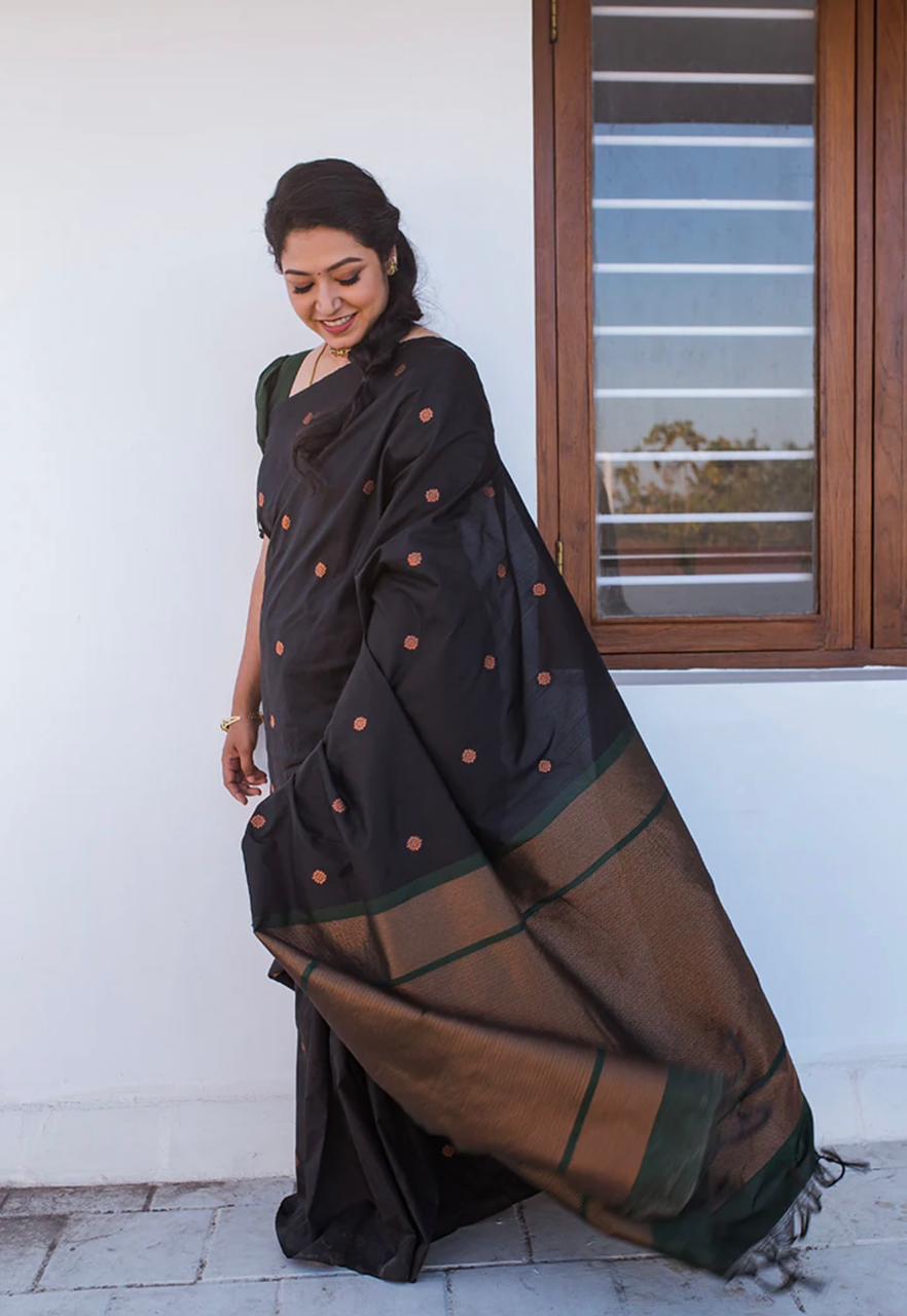 Elision Black Soft Silk Saree With Comely Blouse Piece