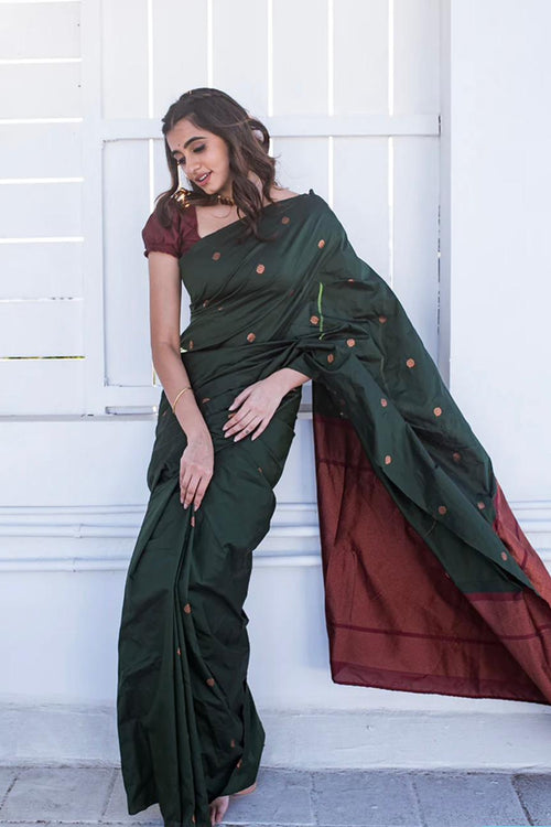 Load image into Gallery viewer, Vestigial Dark Green Soft Silk Saree With Staggering Blouse Piece
