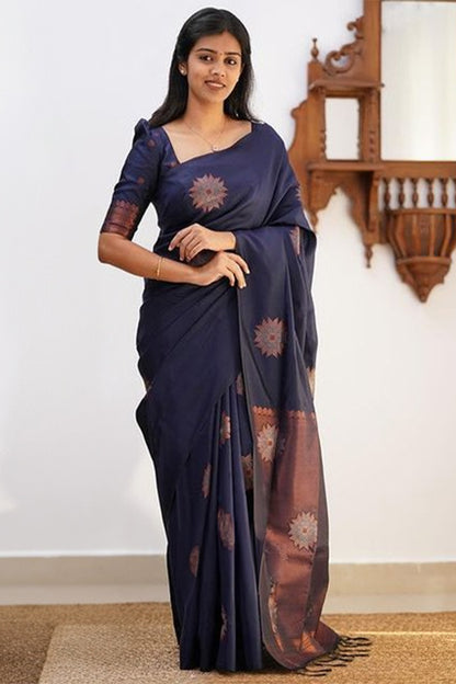 Magnetic Navy Blue Soft Silk Saree With Tempting Blouse Piece