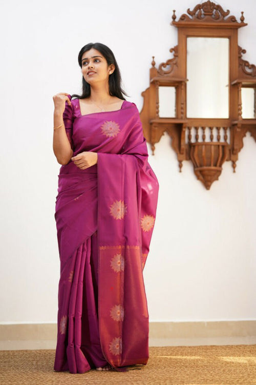 Load image into Gallery viewer, Luxuriant Purple Soft Silk Saree With Snappy Blouse Piece
