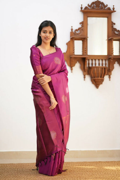 Load image into Gallery viewer, Luxuriant Purple Soft Silk Saree With Snappy Blouse Piece
