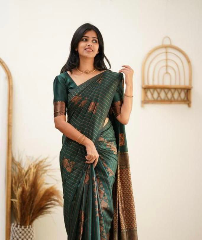 Dark Green Silk Saree Like Ikkat,beautiful Saree,kanchipuram Soft Lichi Silk  Saree,beautiful and Stunning Look Saree - Etsy