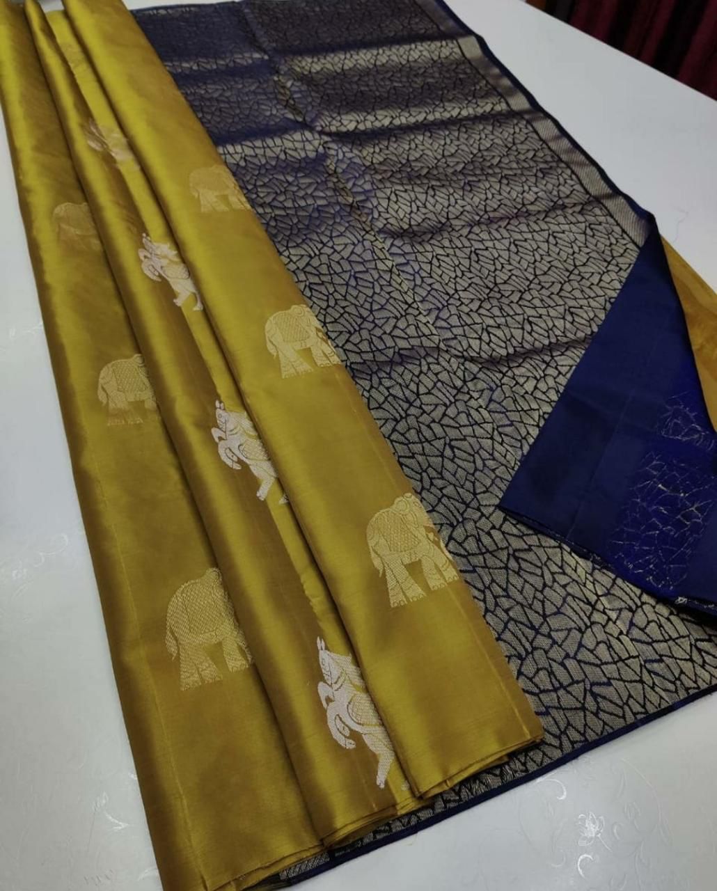 Elegant Mustard Soft Silk Saree With Mesmerising Blouse Piece