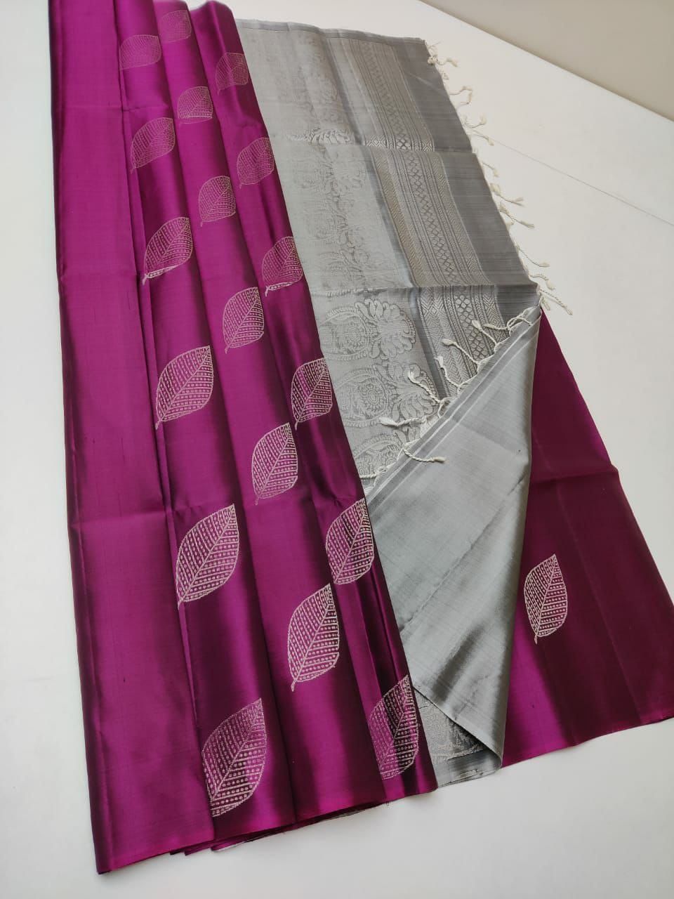 Traditional Magenta Soft Silk Saree With Excellent Blouse Piece