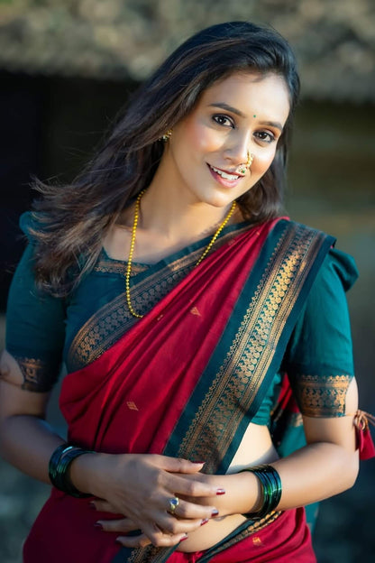 Comely Red Soft Silk Saree With Dalliance Blouse Piece